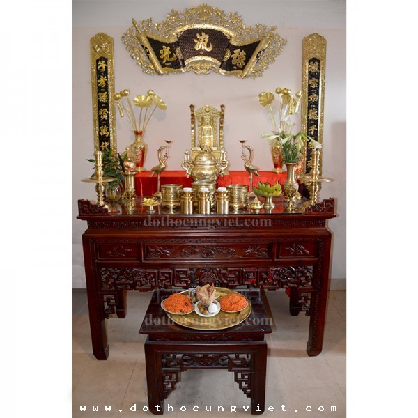 Những điều cần biết khi đặt bát hương trên ban thờ gia tiên