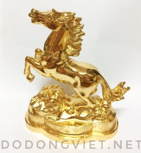 tượng ngựa bằng đồng mạ vàng 24k tượng ngựa bằng đồng mạ vàng 24k