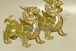Ý nghĩa của tượng tỳ hưu bằng đồng vàng trong phong thủy