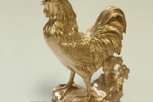 Ý nghĩa của việc trưng bày tượng gà bằng đồng theo phong thủy