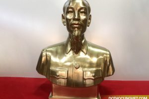 Ý nghĩa tượng Bác Hồ bán thân bằng đồng