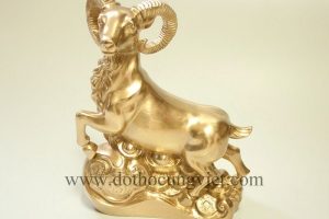Cách chọn vật phẩm phong thủy hợp tuổi, mệnh gia chủ