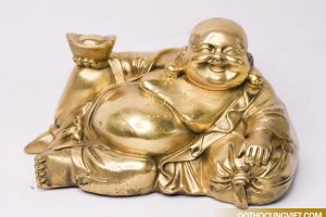Vị trí đặt tượng Phật Di Lặc giúp gia chủ hái ra tiền