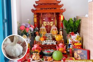 Đặt thêm tượng gì trên ban thờ Thần Tài để tăng thêm tài lộc và may mắn?
