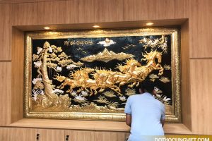 Gợi ý 3 cách treo tranh đồng đẹp và thu hút