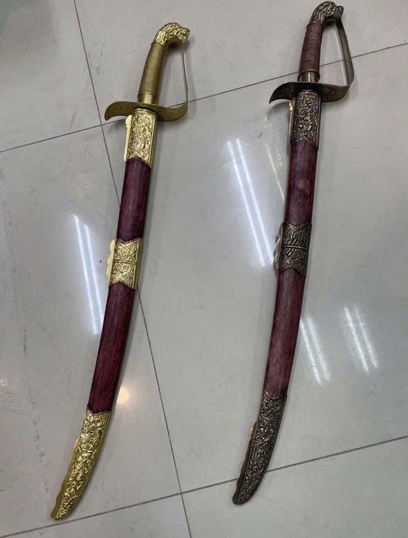 Kiếm thờ bằng đồng – Kiếm đồng phong thủy